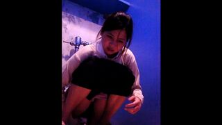 Thai university POOPING 4