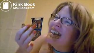 Mature Eating Her Shit on Web Chat