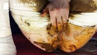 sexy Russian woman poops and pees - video 3