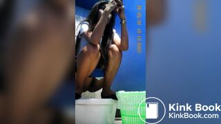 Toilet in kalaland