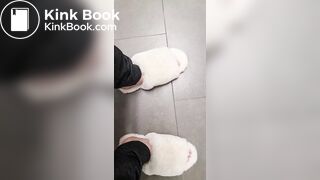 Silent plops in the big stall