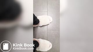 Silent plops in the big stall