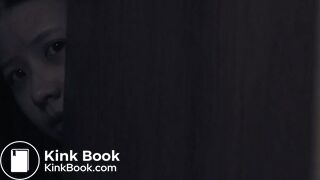 Taiwan girl smelly shit