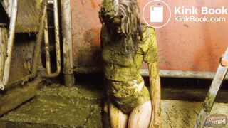 Maria Anjel Orgasm in the milking room