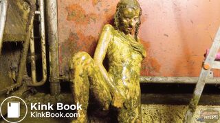 Maria Anjel Orgasm in the milking room