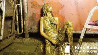 Maria Anjel Orgasm in the milking room