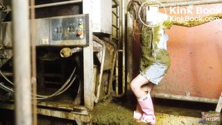 Maria Anjel Orgasm in the milking room