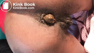 Ebony Quick Closeup Poop