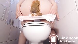 Me panty pooping