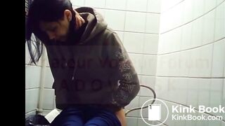 Girl has the worst poop of her life