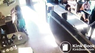 Irate Woman Shits on Restaurant Floor, Throws Feces at Worker.mp4