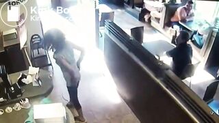 Irate Woman Shits on Restaurant Floor, Throws Feces at Worker.mp4