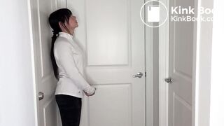 Girl Is Locked Out & Poops Her Leggings