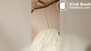 Babygirl loading her nappy