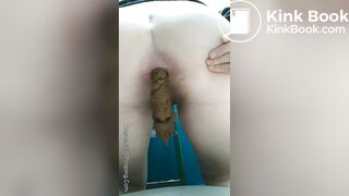 This girl does some amazing shits!