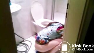 NAUGHTY ISRAELI FEMINIST, ACTIVIST & ARTIST POOPS ON UKRAINAN FLAG! :D