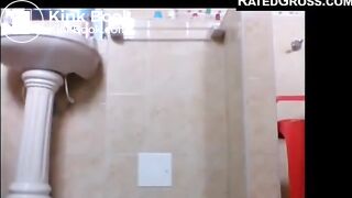 College Girl Pooping