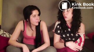 2 Girl pooping and smokking a cigarette