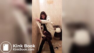 Drunk girl poop in toilet