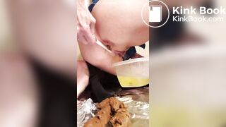 Milf drops a lot of logs