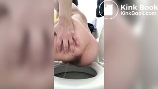 Mobile Phone Poop Quickie.Enthusiast. - video 35