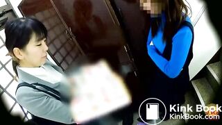 Pants pooping - video 8