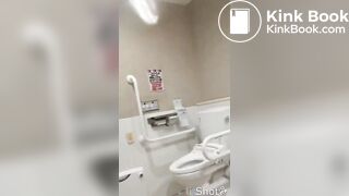 Asian Mobile Phone Poop Quickie.Enthusiast. - video 3