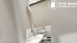 Asian Mobile Phone Poop Quickie.Enthusiast. - video 3