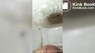 wife shitting - video 4