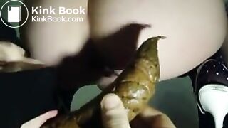 Sexy Girl shitting for her man