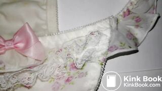 A LOVELY WHITE FLOWER PATTERN PANTY AFTER PLAYING DETAILED VEDIO.
