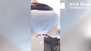 Marshmallow panty poo