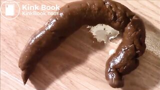 Brunette shits a nice turd.