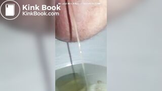 Wife peeing and shitting