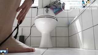 girl pooping in a sexy pose