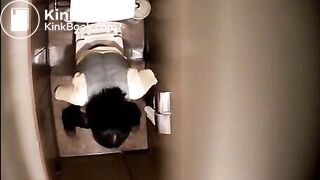 Toilet poop 凄い音