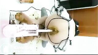 chinese girl pooping scat - video 12