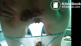Pantie poo in cute panties