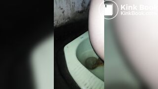 Si Cantik Mencret Pagi Pagi