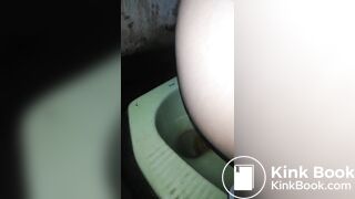 Si Cantik Mencret Pagi Pagi