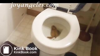 Sexy pooping - video 261