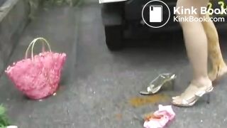 Public skirt pooping - video 4