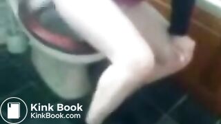 Hot girl pooping on toilet 27