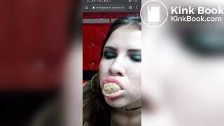 Cam slut eating her shit
