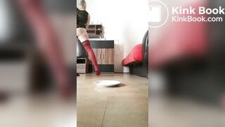Smelly scat & pee
