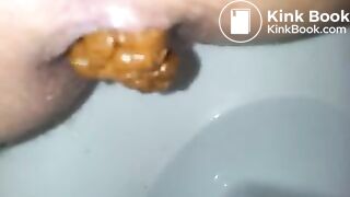 [RARE] Amateur Toilet Poop 10