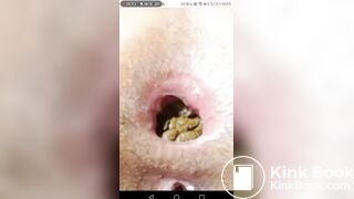 Gaping her dirty hole