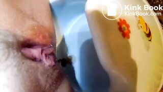 Plastic Potty Pooper (Close up)