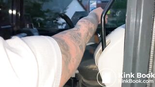 DS Vandalizes Excavator In Public