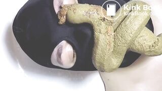 A couple of European BBW dropped turds on slave.